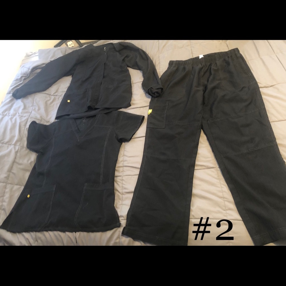 Wonderwink stretch scrub set